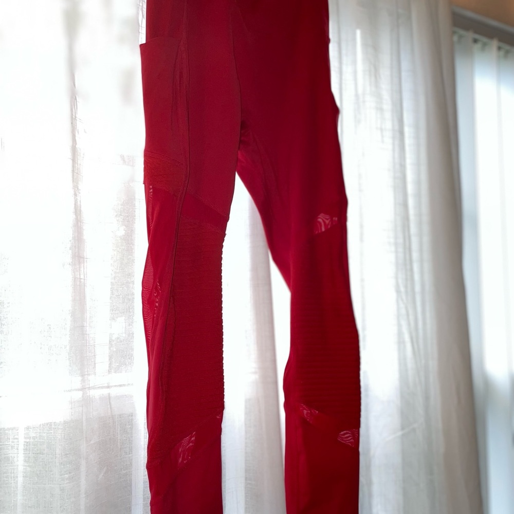 Womens workout leggings.